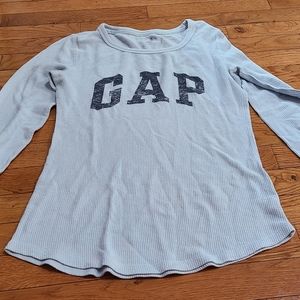Gap shirt